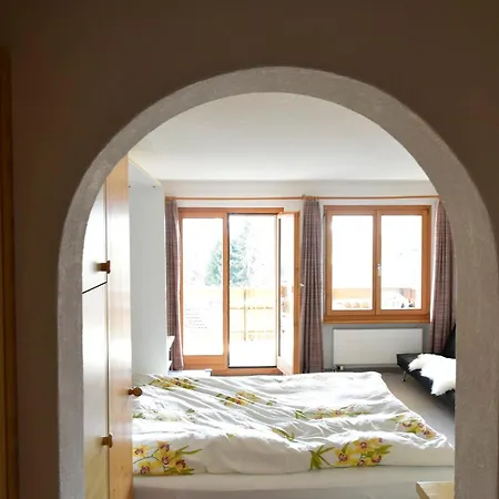 Apartment Elafora Salouf